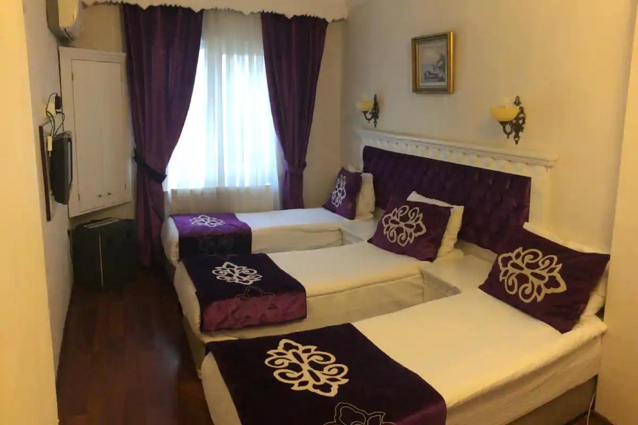 Istanbul Holiday Hotel Екстериор снимка