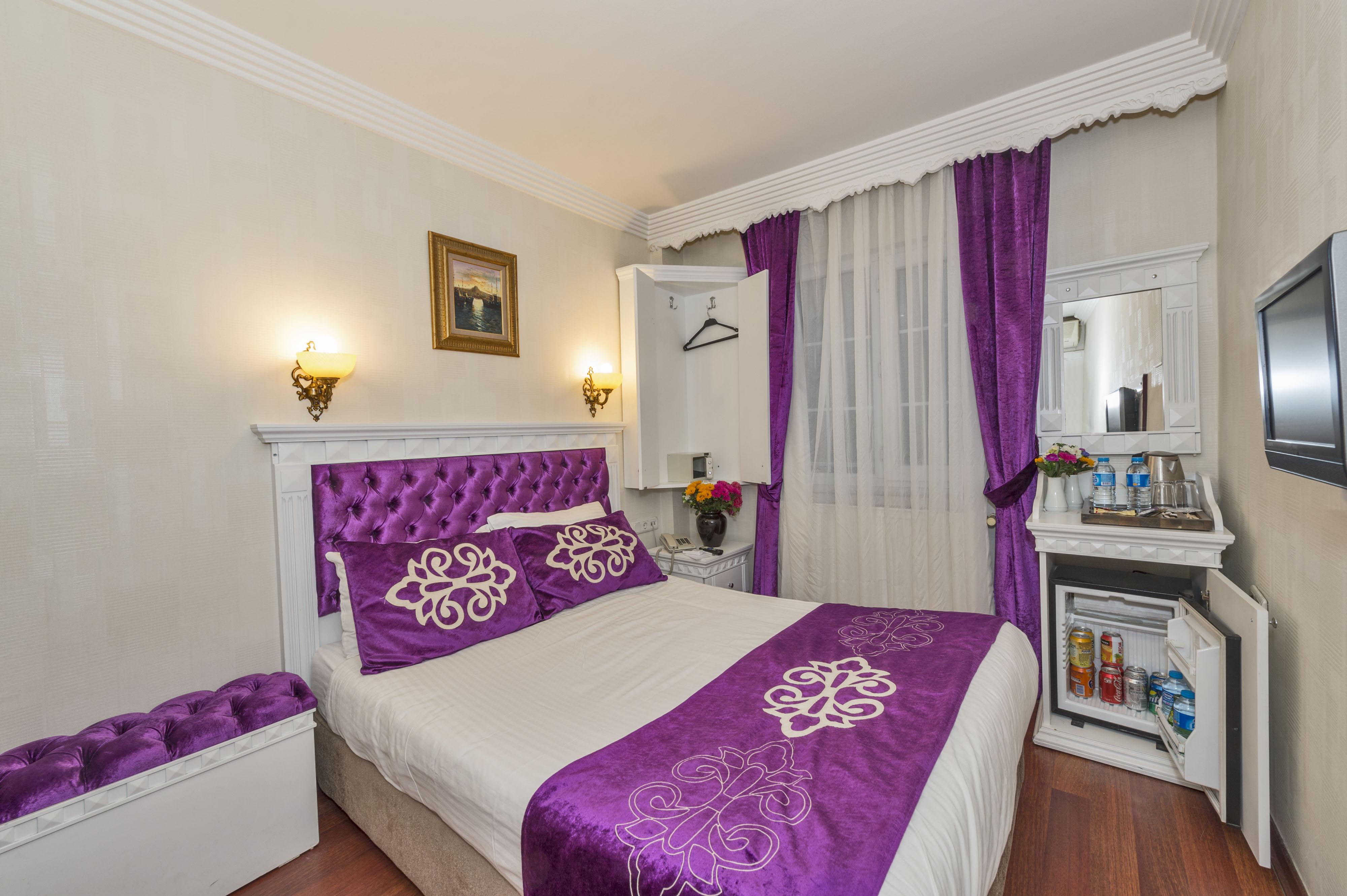 Istanbul Holiday Hotel Екстериор снимка