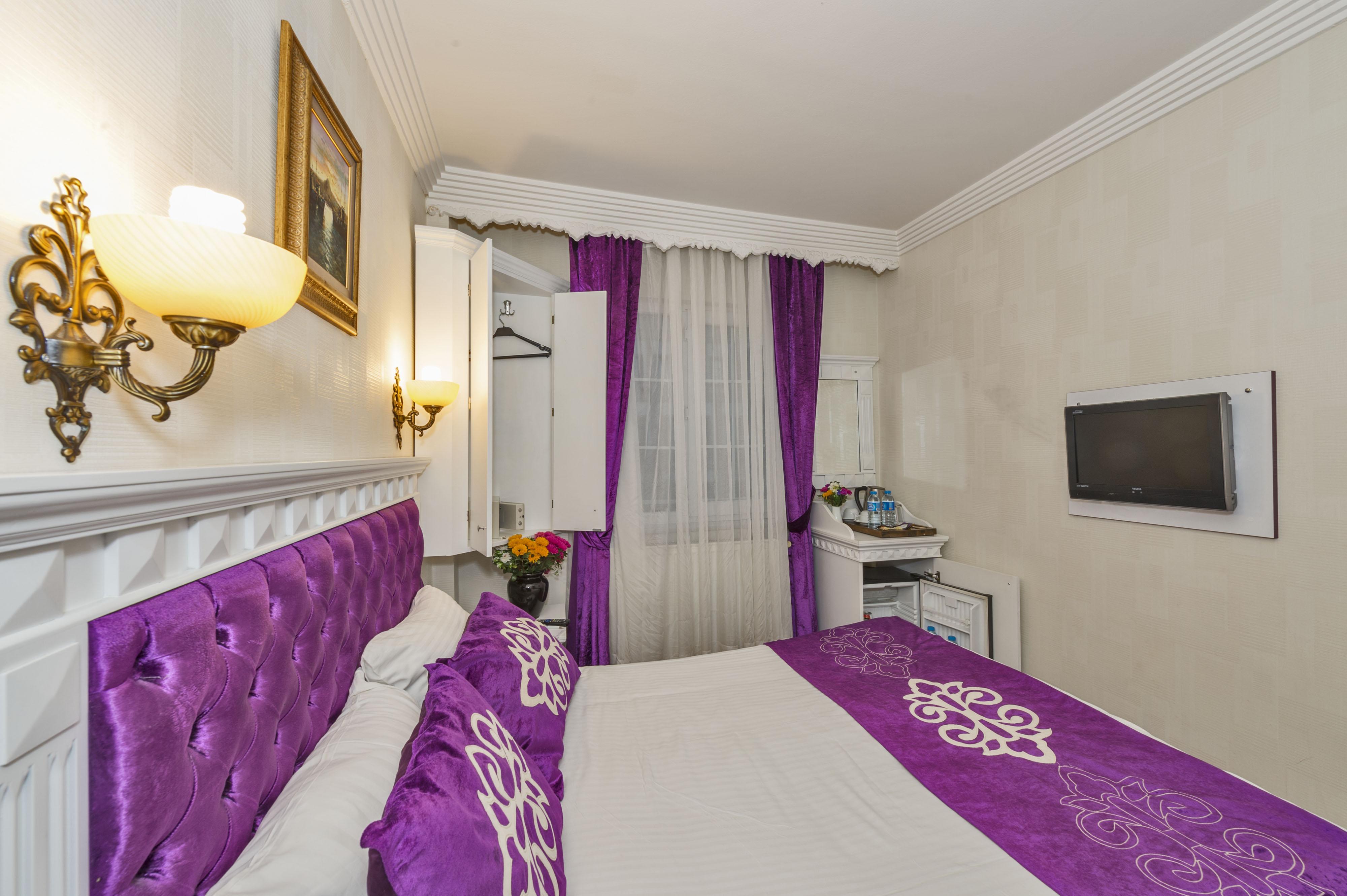 Istanbul Holiday Hotel Екстериор снимка